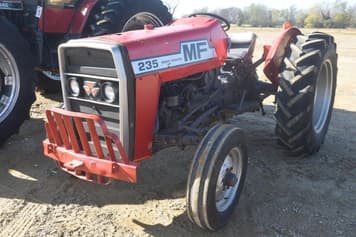 Main image Massey Ferguson 235